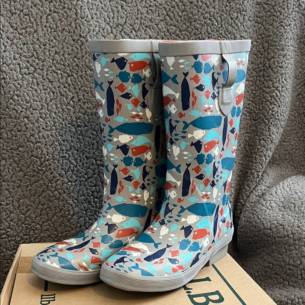 L.L. Bean Frost Gray Fish Rain Boots